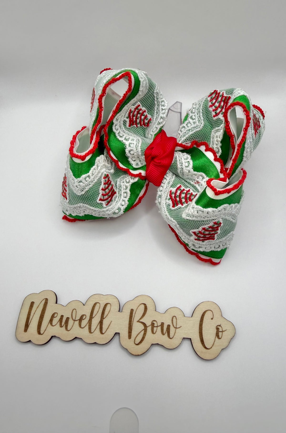 Christmas Tree Cake Custom Lace Bow