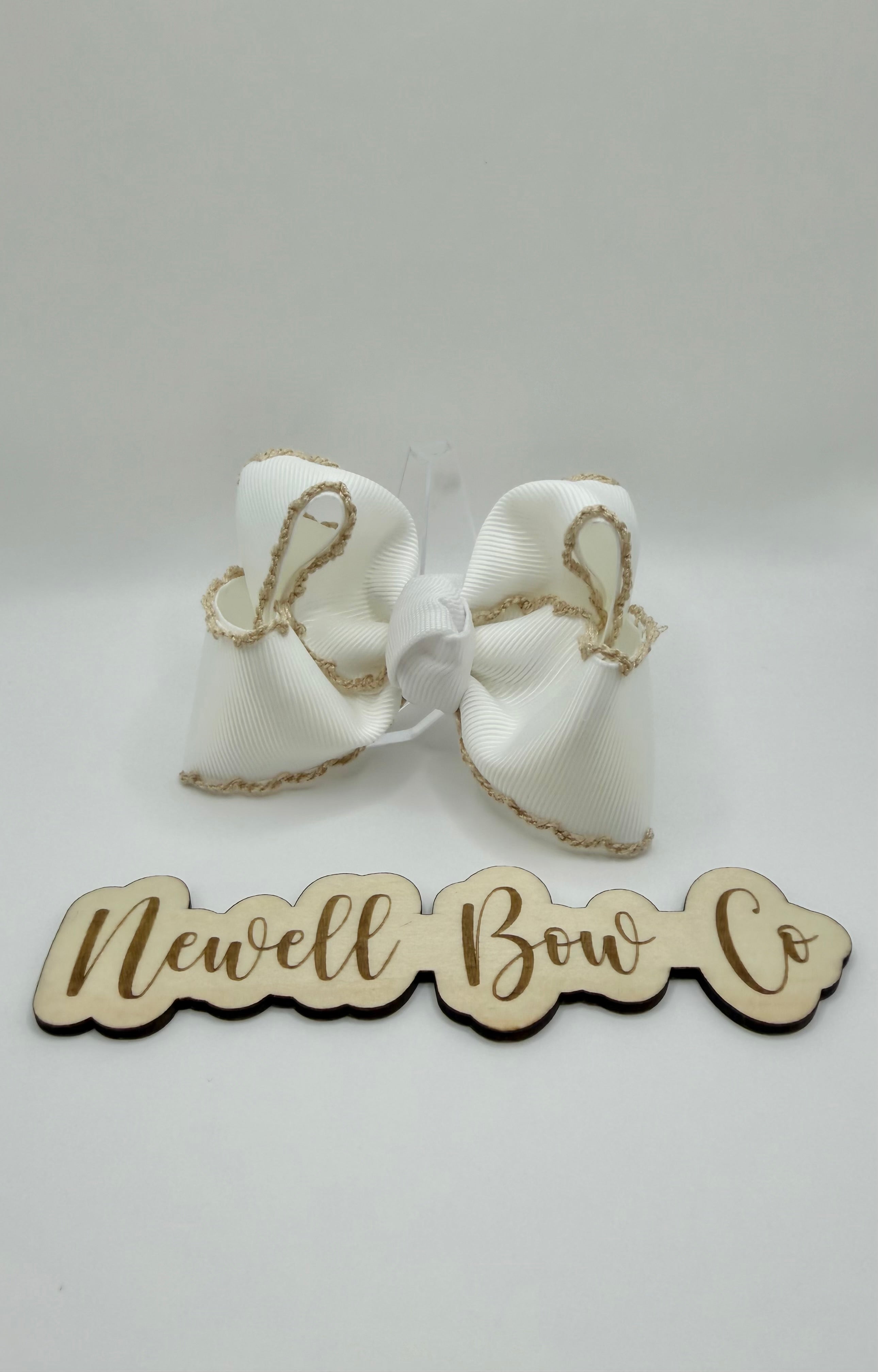 RTS 3inch white bow with tan