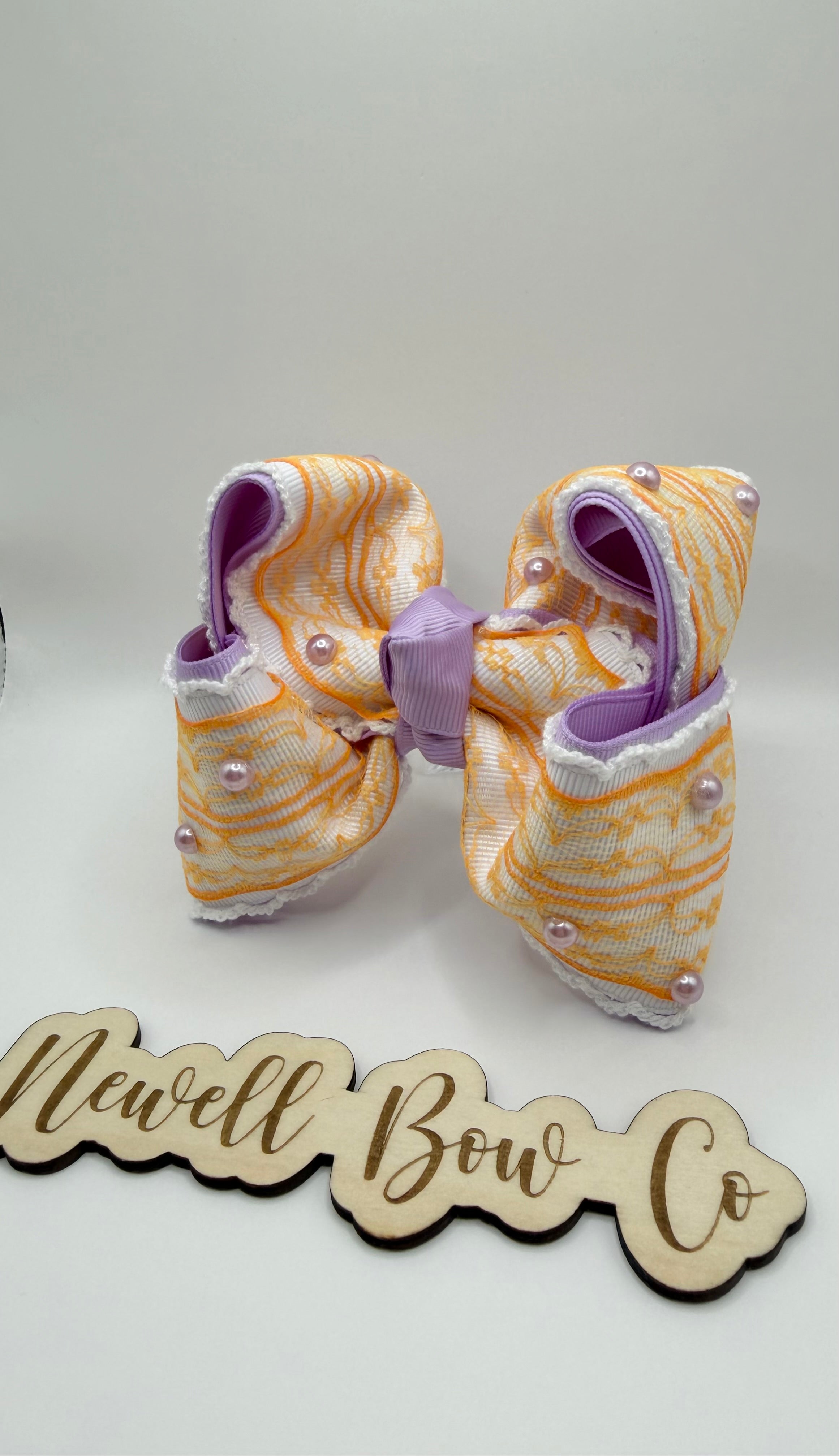 Halloween Pearl Bow