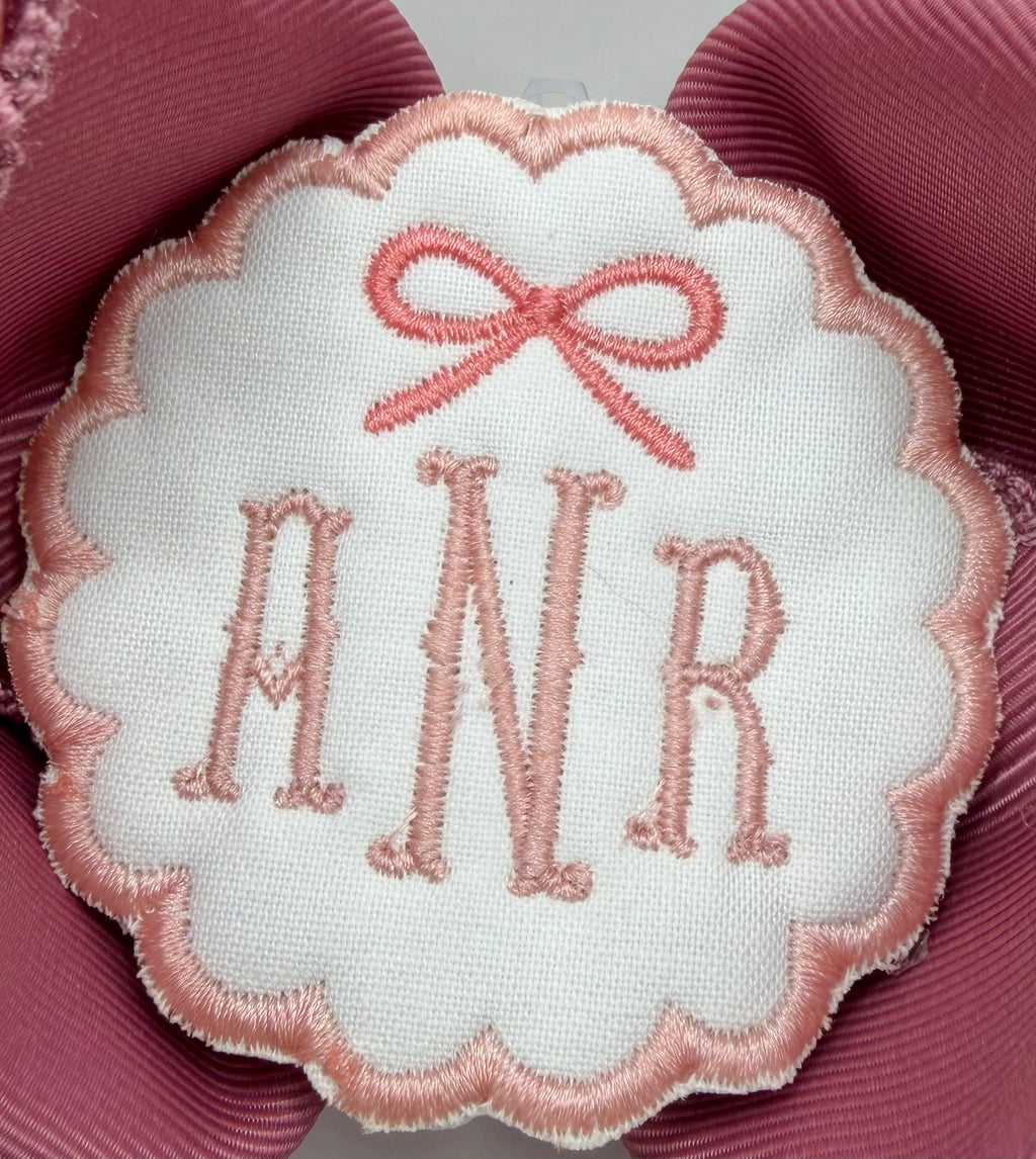Fishtail monogram interchangeable patch